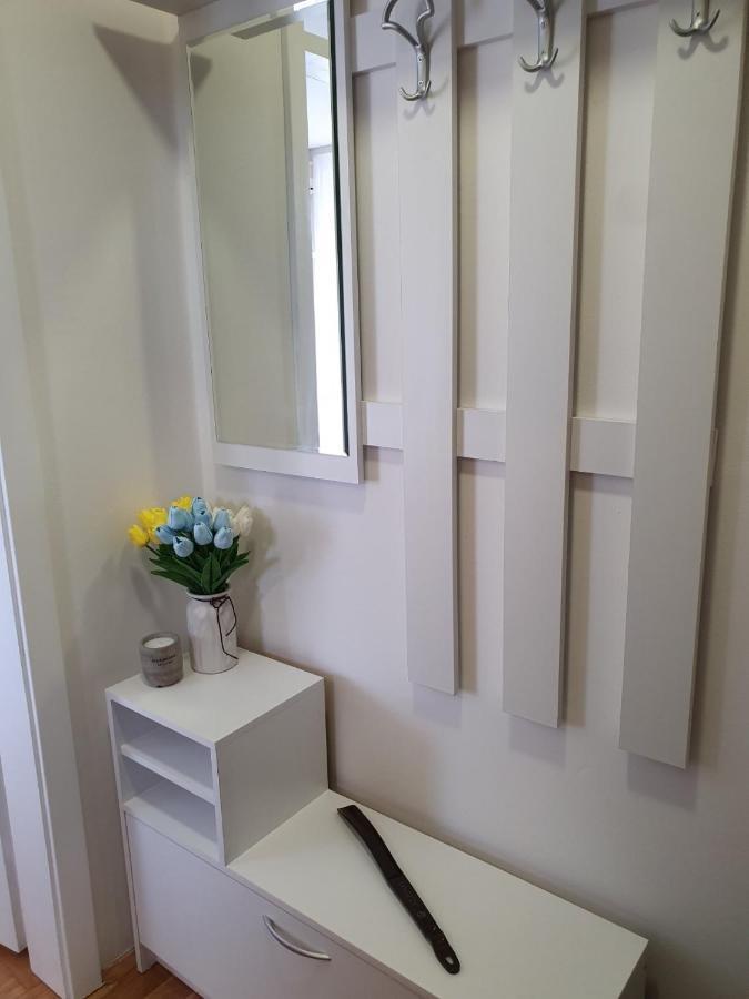 Apartman Centar Appartement Novi Sad Buitenkant foto